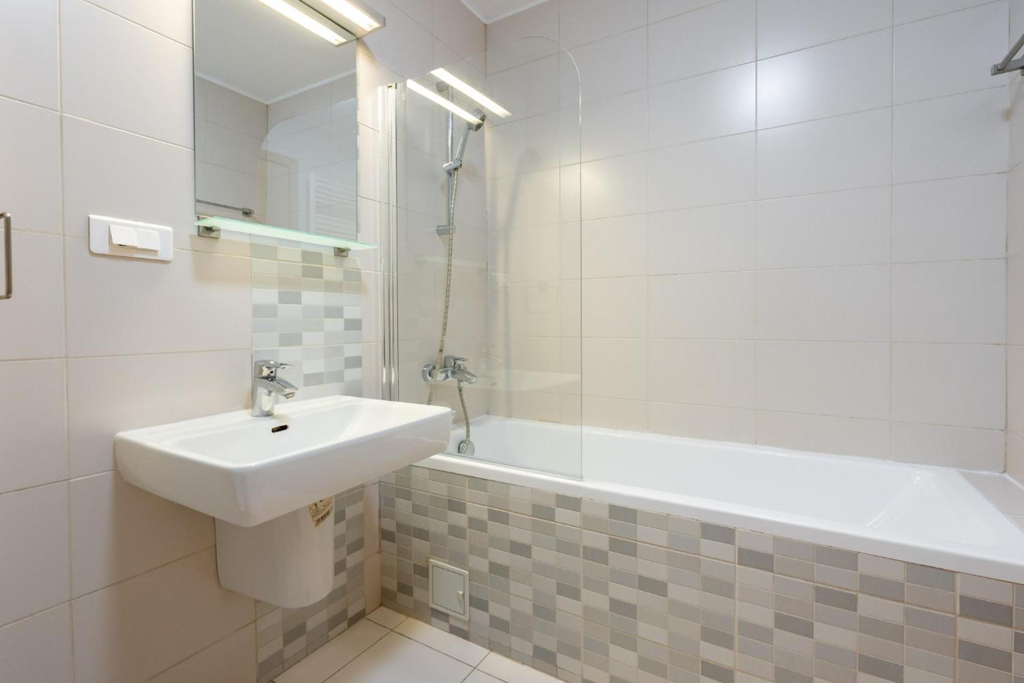Lazynest - Modern Apartment With Parking & Balcony Bukareszt Zewnętrze zdjęcie