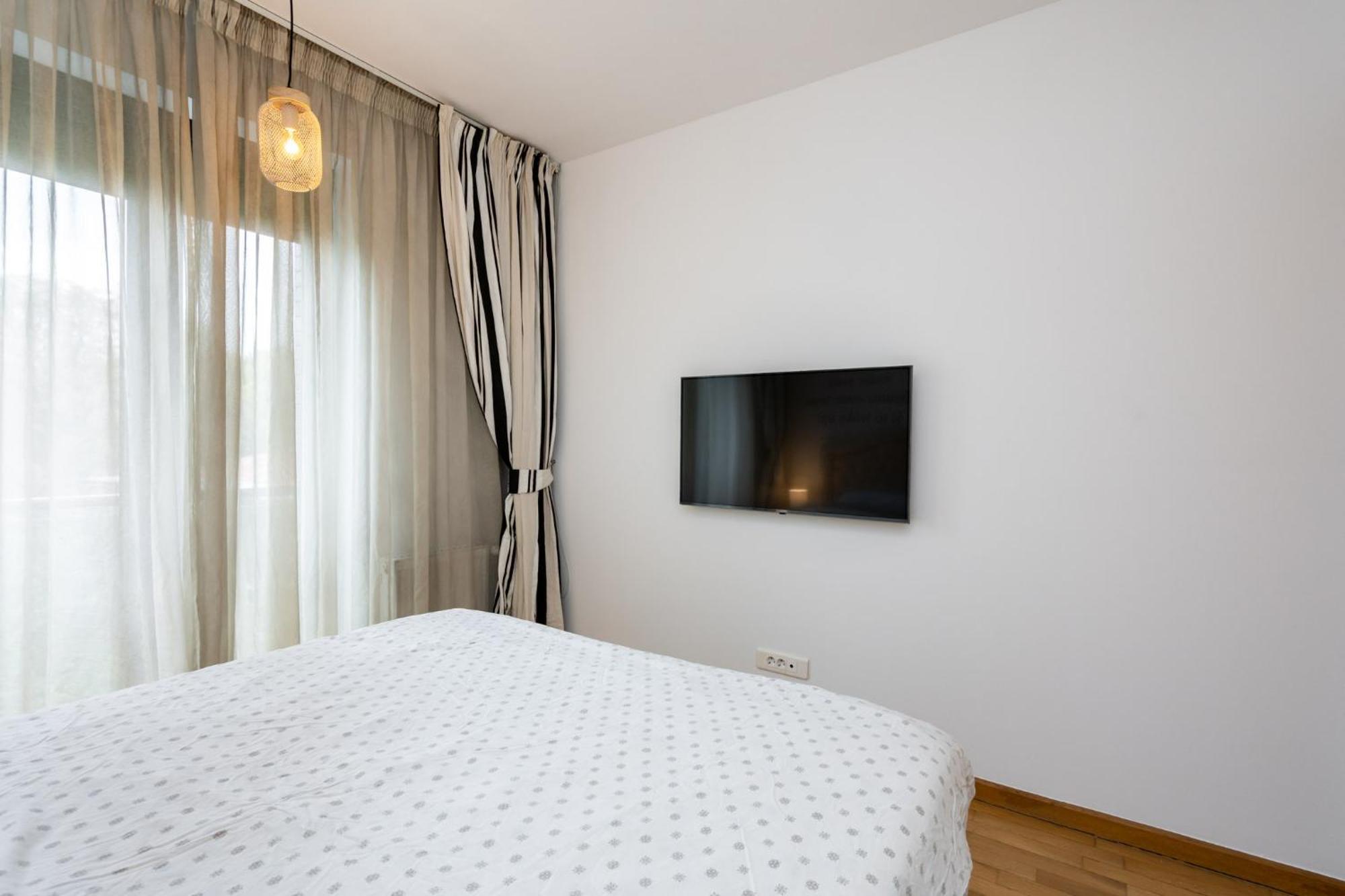 Lazynest - Modern Apartment With Parking & Balcony Bukareszt Zewnętrze zdjęcie
